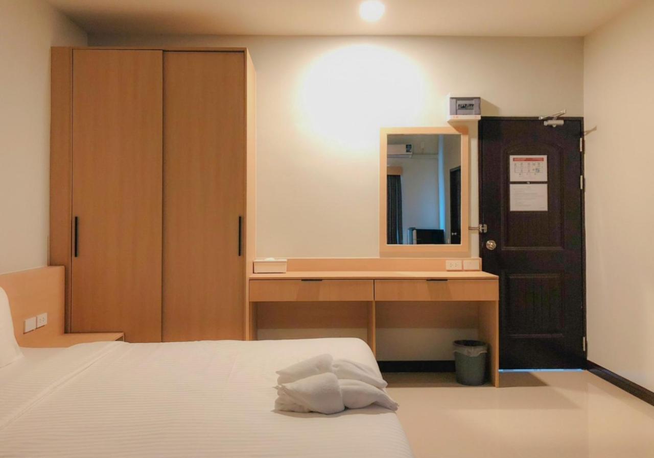 At Apartment 핫야이 외부 사진