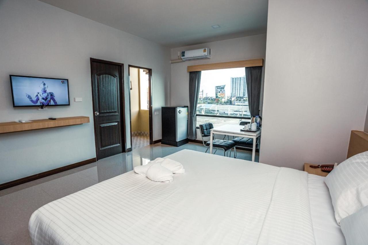 At Apartment 핫야이 외부 사진